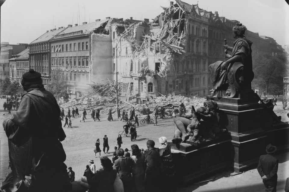 Topografia ruin. Praga 1945 - Josef Sudek | wystawa