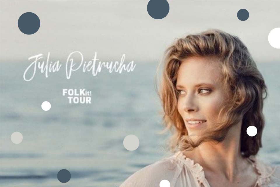 Julia Pietrucha | koncert – Letnie Brzmienia na placu przed Impartem 2021