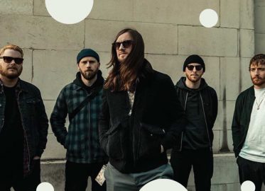 While She Sleeps | koncert