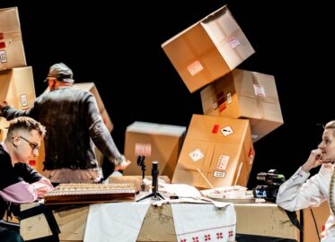 Odpakowane traumy i lęki | „Un-packing” we Wrocławskim Teatrze Współczesnym