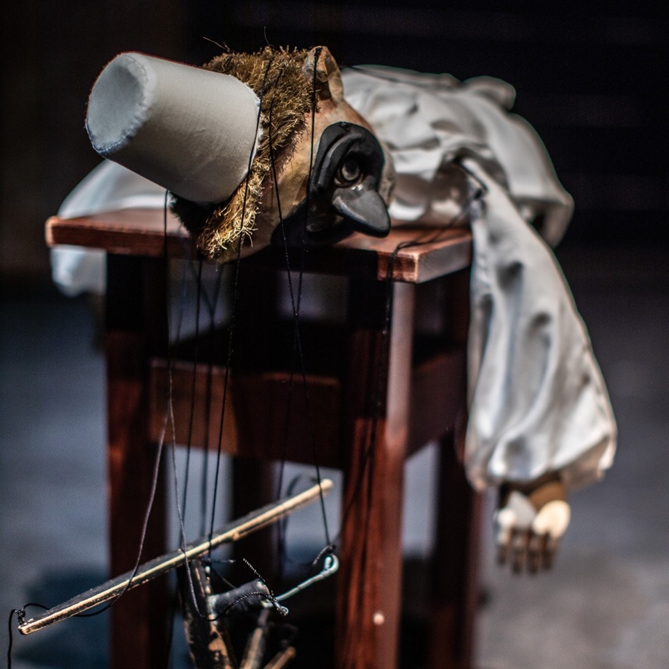 Spektakl dla dorosłych w Lalkach | o ucieczce do wolności w piękno sztuki