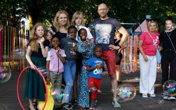 Kliknij w ciekawość! Dołącz do Klubu Rodzin Ciekawych Świata Lelenfant