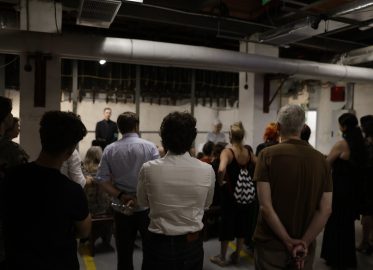 „Dżuma. Reaktywacja”- performans sceniczny we Wrocławskim Teatrze Współczesnym | na zakończenie sezonu artystycznego 2025/2026